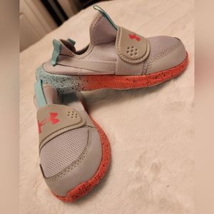 Under Armour Girl's shoes Lightweight Runplay Fade 10k